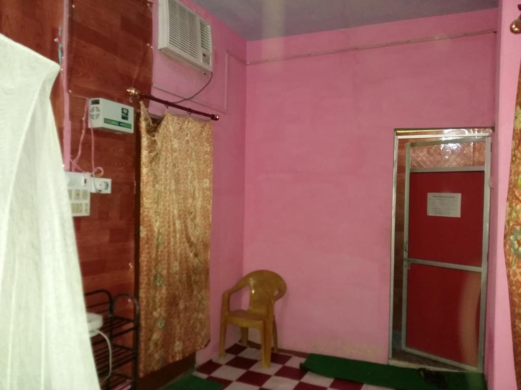 Somit Paying Guest House Varanasi Rom bilde