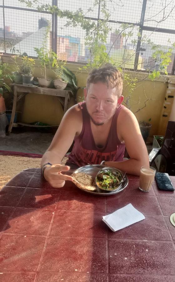 Somit Paying Guest House Varanasi Eksteriør bilde