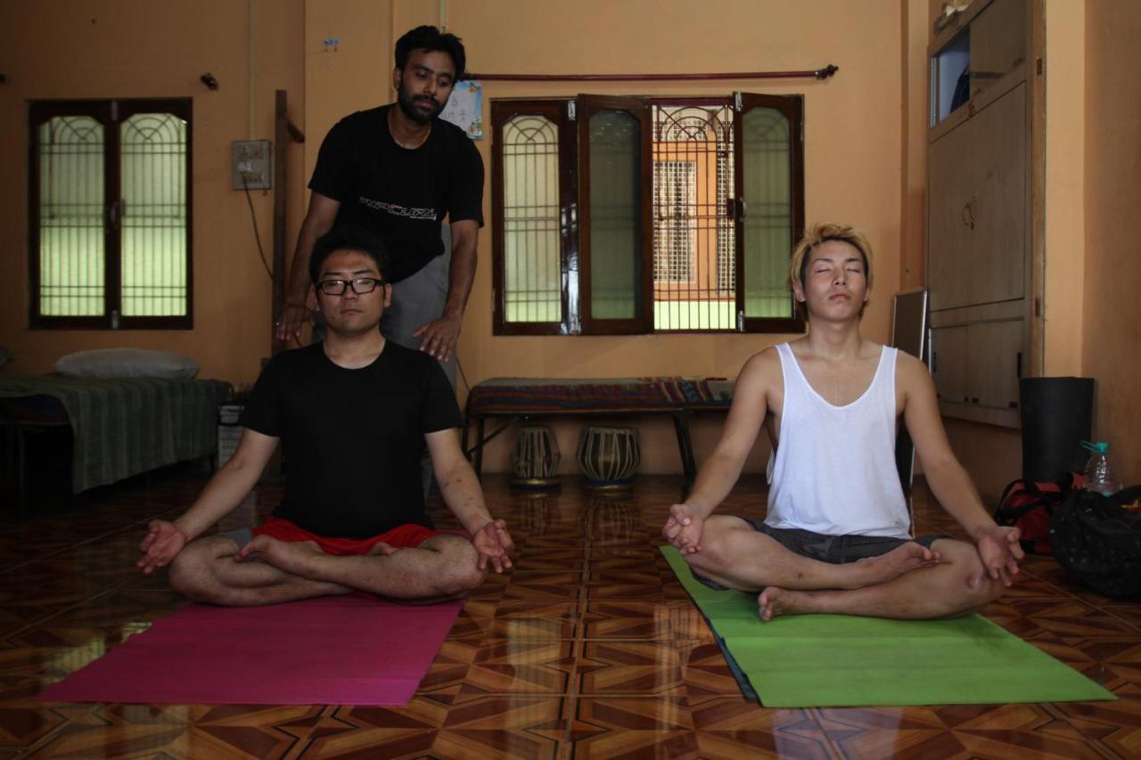 Somit Paying Guest House Varanasi Eksteriør bilde