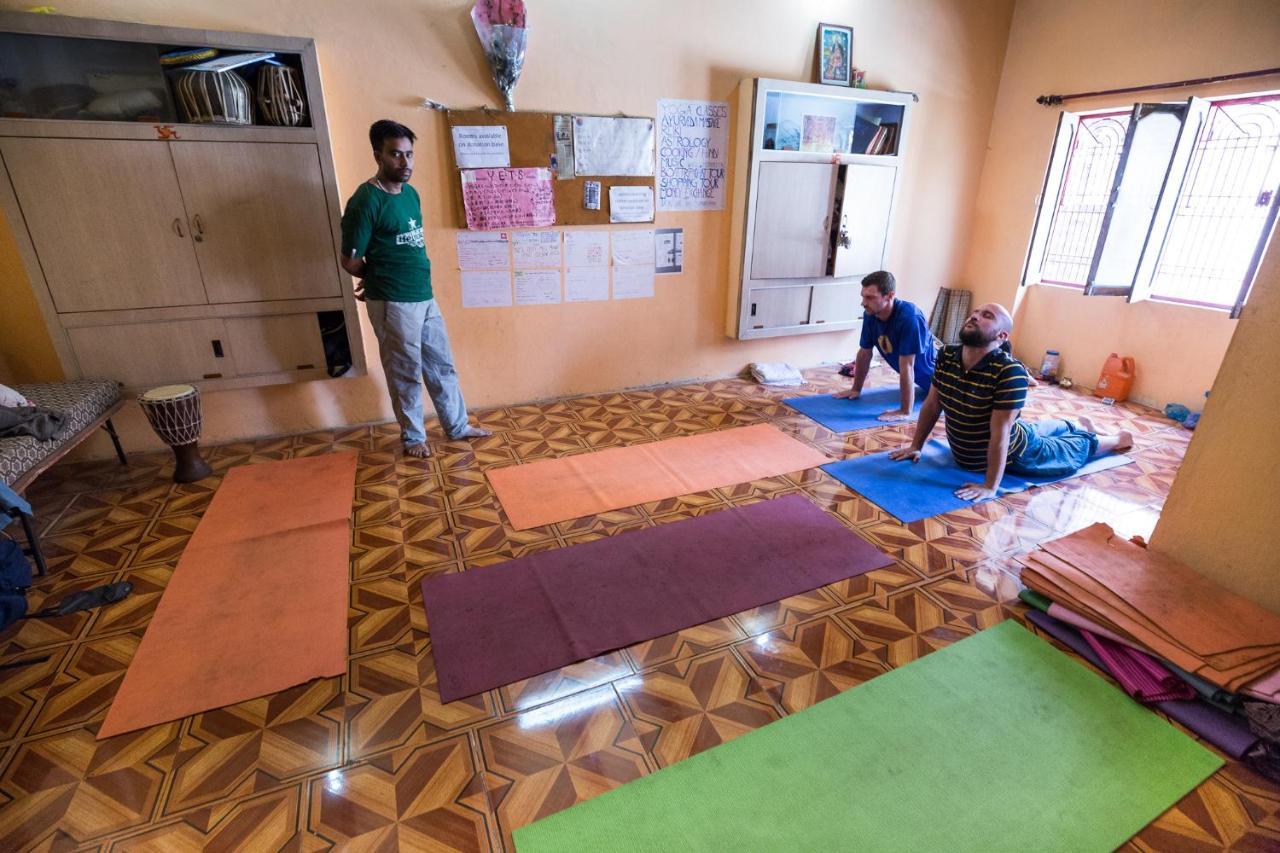 Somit Paying Guest House Varanasi Eksteriør bilde