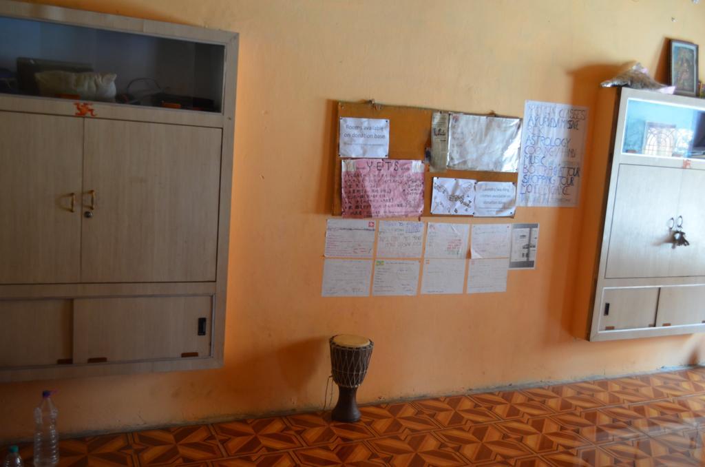 Somit Paying Guest House Varanasi Eksteriør bilde