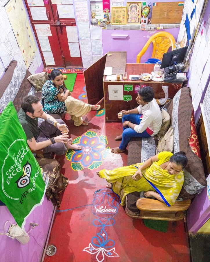 Somit Paying Guest House Varanasi Eksteriør bilde